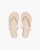 Foundations Matte-Linen