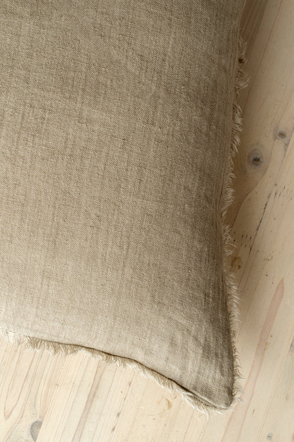 20X20 Lina Pillow S25