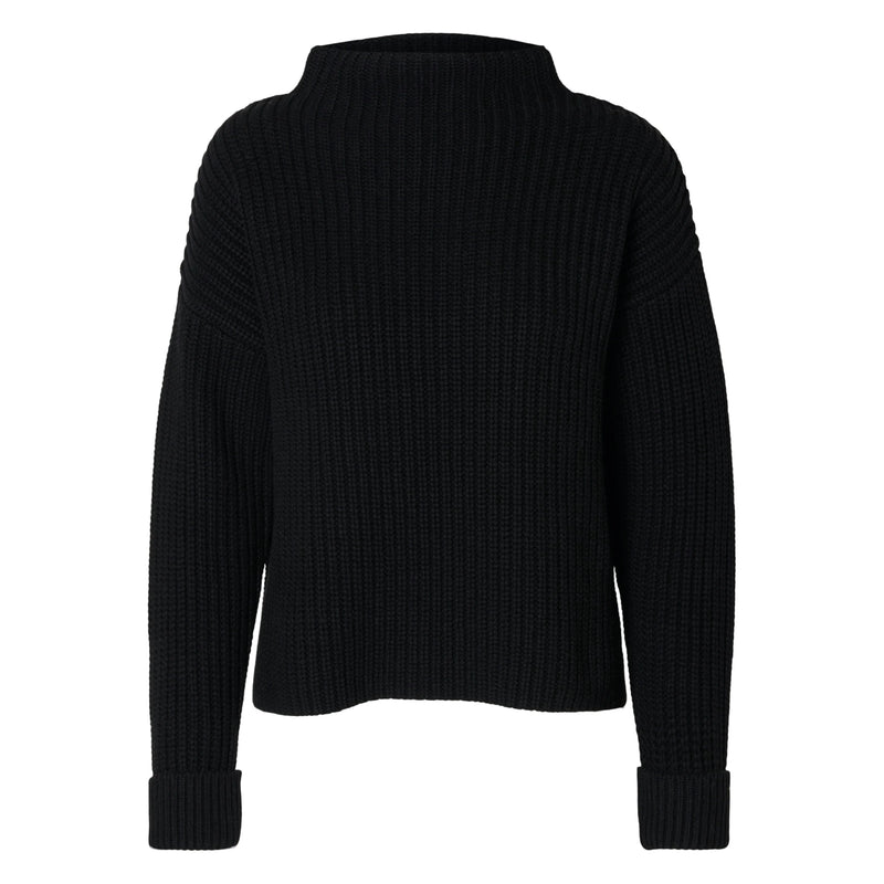 Selma Funnel Neck