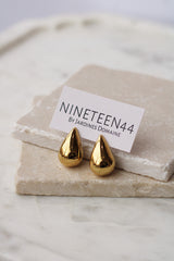 Mia Teardrop Stud