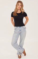 Dayna Tee