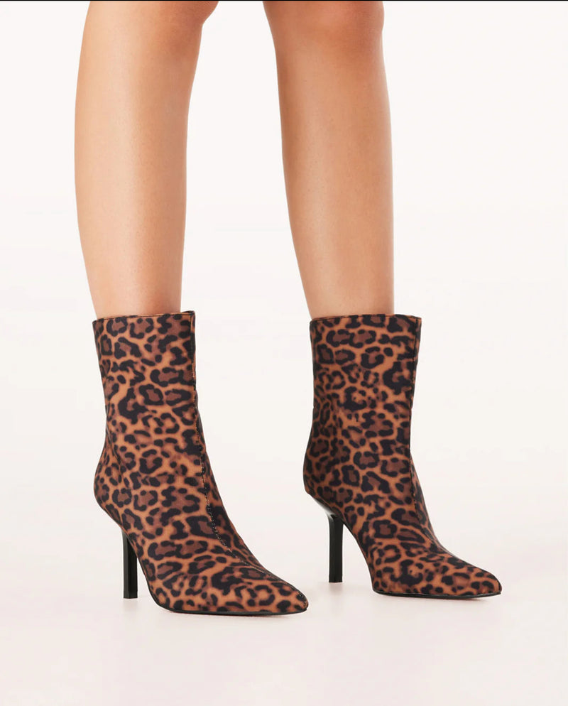Vesta Bootie