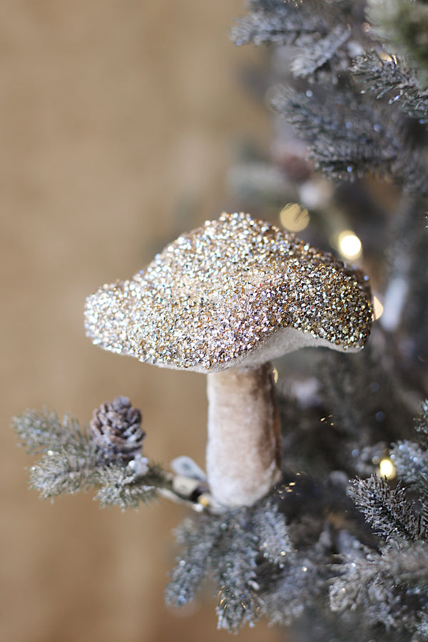 Beaded Mushroom Clip