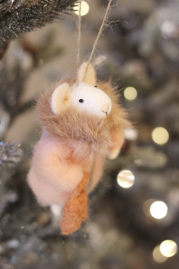 Wintery Wendy Mouse