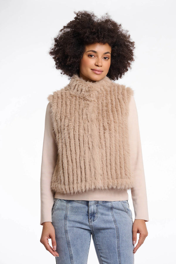 Dava Fur Vest