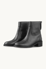 Asteria Boot-Black