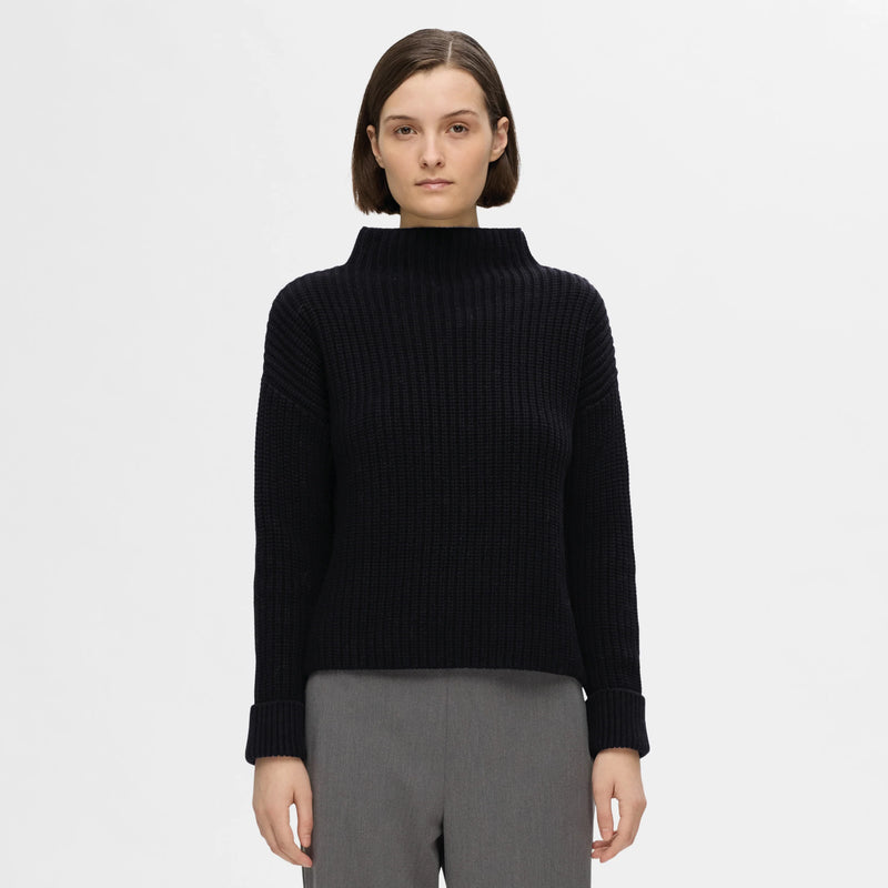 Selma Funnel Neck