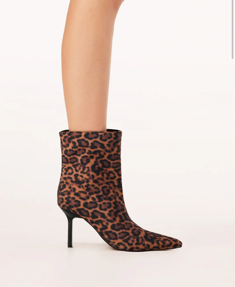 Vesta Bootie