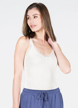 Bamboo Tank w/Lace S26
