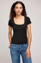 Fiora Tee