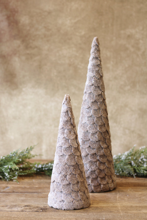 Scalloped Felt Cone Tree