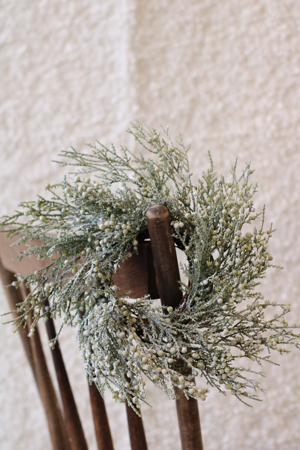 Snowy Cedar Wreath 15"