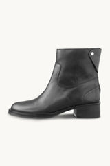 Asteria Boot-Black