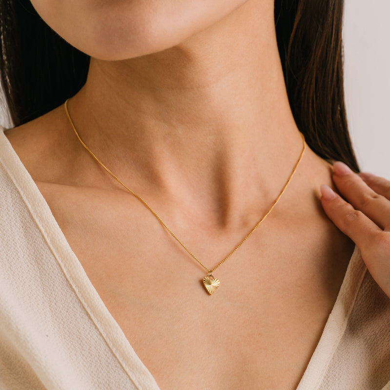 Fluted Heart Necklace-Gold