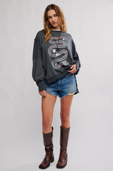 Graphic Camden-Snake