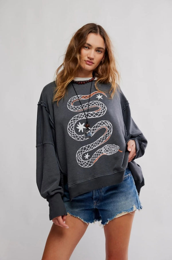 Graphic Camden-Snake