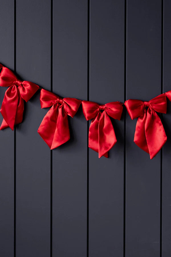 Velvet Bow Garland