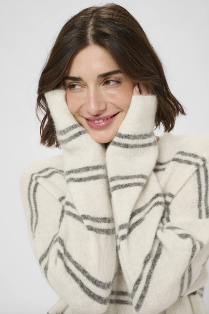 Bernie Cacheia Sweater