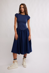 Afternoon Elegance Midi #667