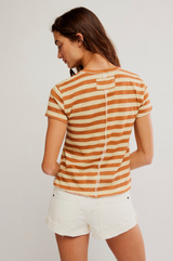 Nora Tee