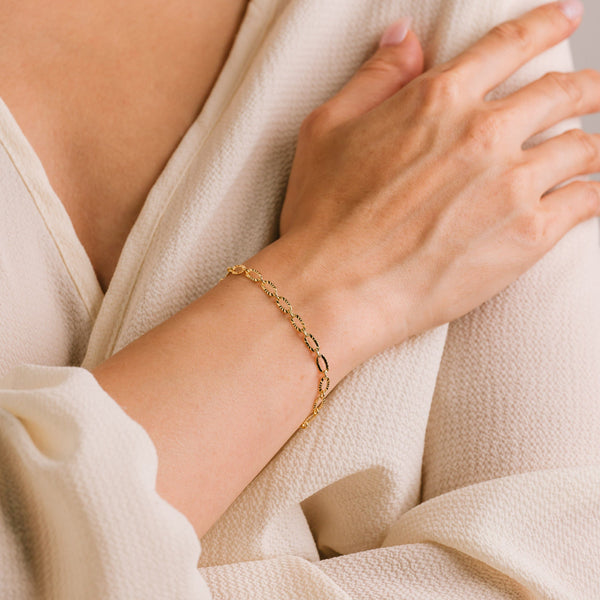 Swift Chain Bracelet-Gold